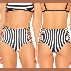 NWT L Space‎ Domino Stripe Tripp High Waisted Bottoms [SZ large ]